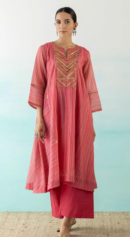 PINK YOKE DETAILED KURTA SET